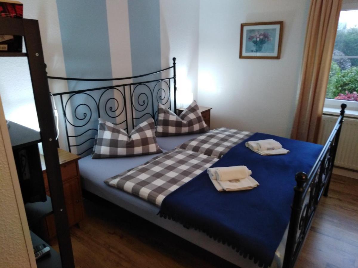 Landhaus Edelweiss Bed&Breakfast - Adults Only Neustadt am Rennsteig Exterior photo