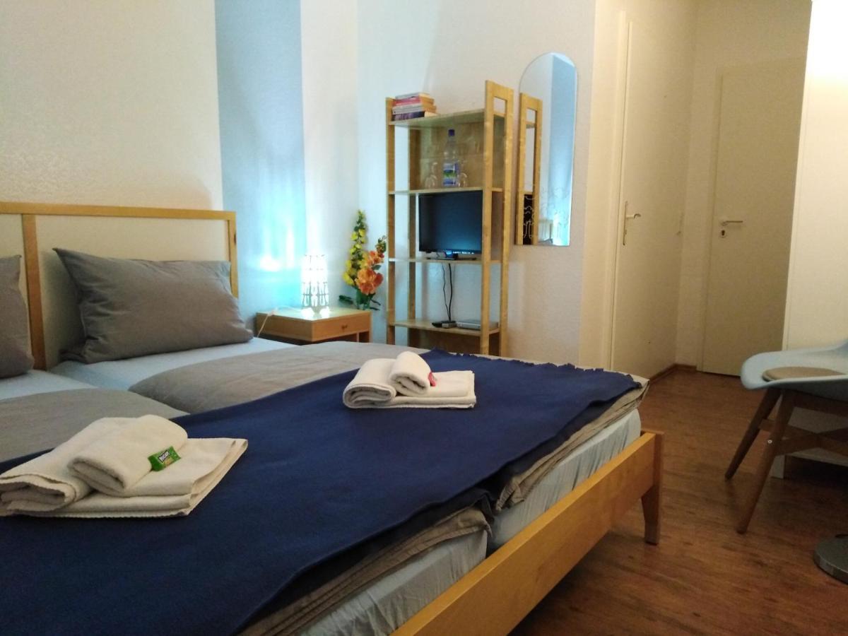 Landhaus Edelweiss Bed&Breakfast - Adults Only Neustadt am Rennsteig Exterior photo