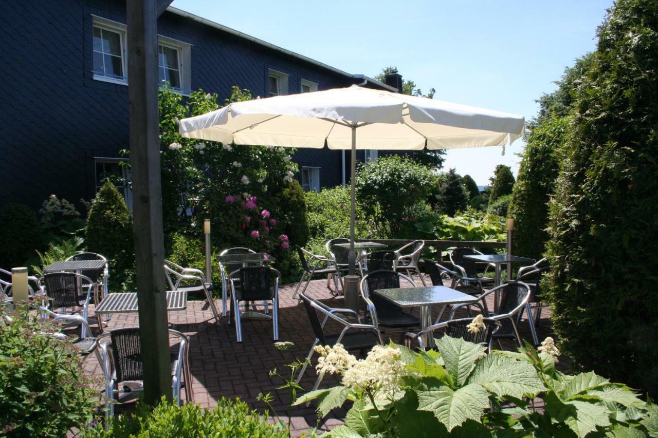 Landhaus Edelweiss Bed&Breakfast - Adults Only Neustadt am Rennsteig Exterior photo