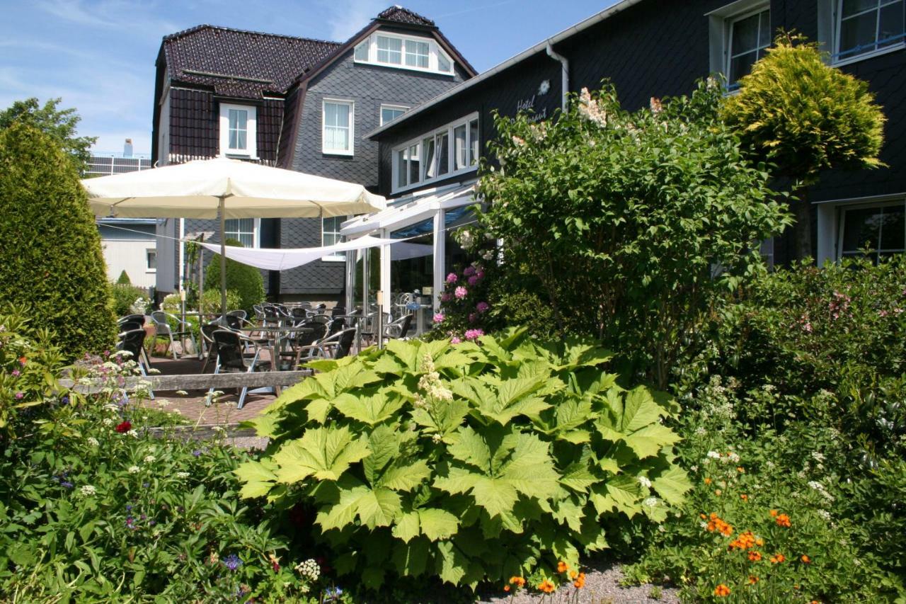 Landhaus Edelweiss Bed&Breakfast - Adults Only Neustadt am Rennsteig Exterior photo