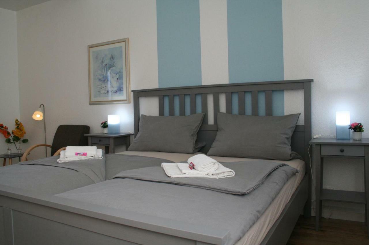 Landhaus Edelweiss Bed&Breakfast - Adults Only Neustadt am Rennsteig Exterior photo